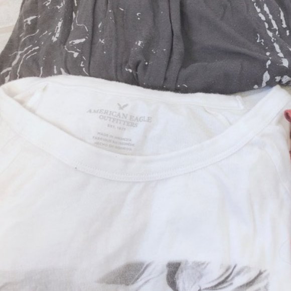 4 Clothing Bundle (Size X-Small) - Picture 5 of 5